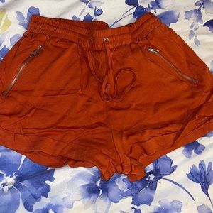 Shorts, never worn